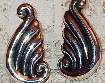 Vintage Mexican Silver Wing Earrings, 1940s Screw Backs