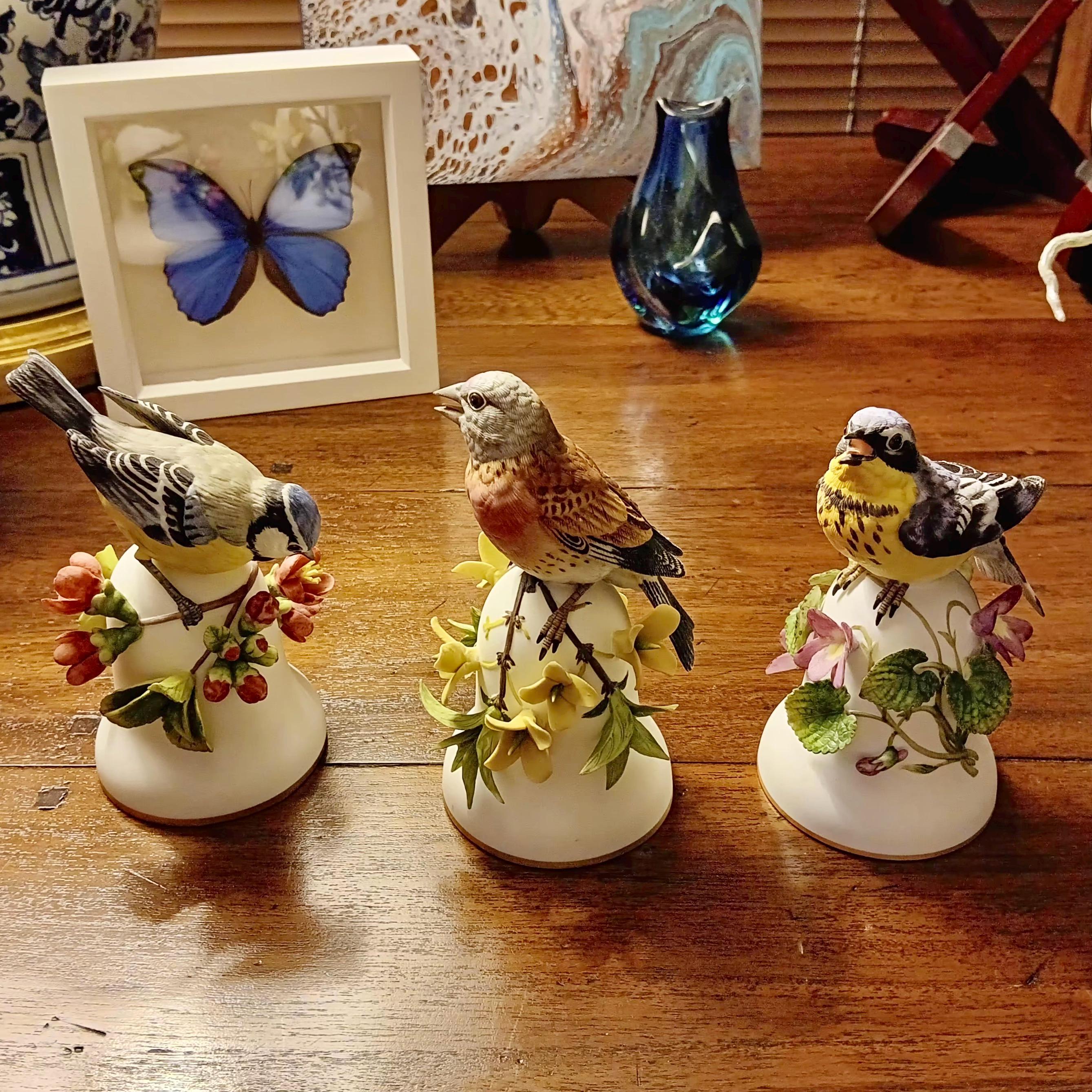 Vintage Franklin Mint Blue Tit Porcelain Bird Bell Figurine by