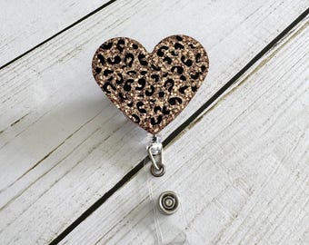 Carrete de insignia de guepardo, carrete de insignia de corazón de guepardo, carrete de insignia de enfermería, carrete de insignia de leopardo, carrete de insignia retráctil de leopardo, insignia de corazón de leopardo