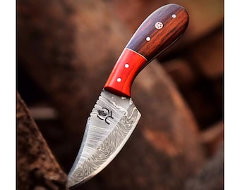 Handmade Damascus Steel Hunting Knife, Rosewood Handle, Leather Sheath
