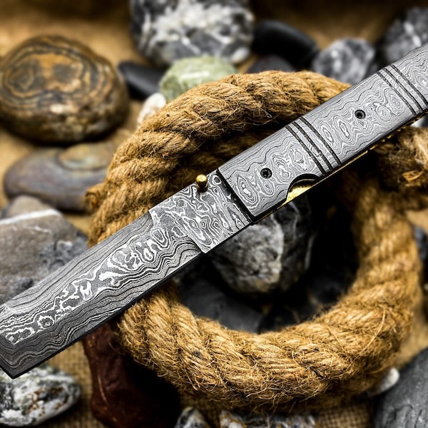 Custom Handmade Damascus Folding Knife for Men Use For Hunting Fishing Camping Hiking Damascus knife with Sheath EDC Pocket Knife