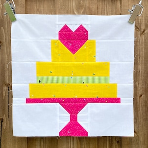 Linden&#39;s Birthday Cake Quilt Block (PDF)