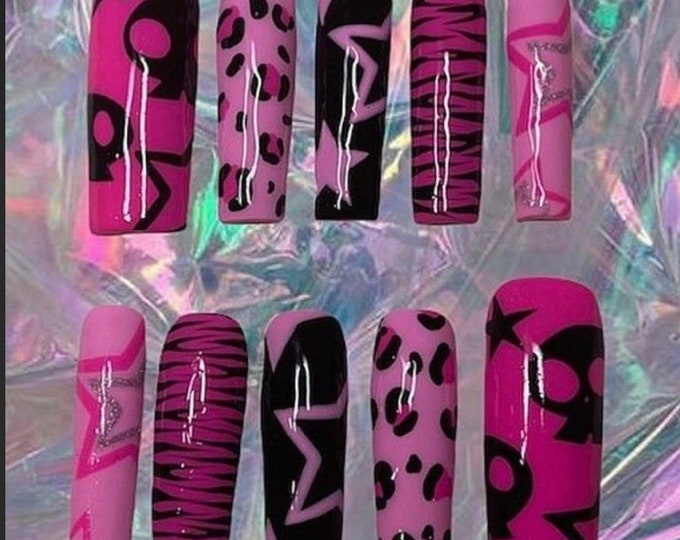 Early 2000s Scene Queen Nails - Etsy