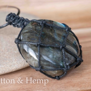 Wrapped Dragons Heart Labradorite Necklace-Natural Stone Pendant Necklace-Healing Labradorite Stone Necklace-Crystal Energy Necklace