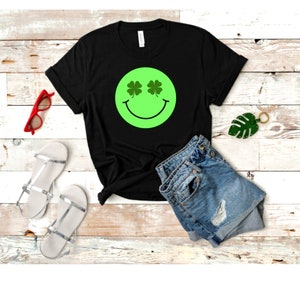 Green Smiley Face Png, Four Leaf Clover Smiley Face Png, Green Happy ...