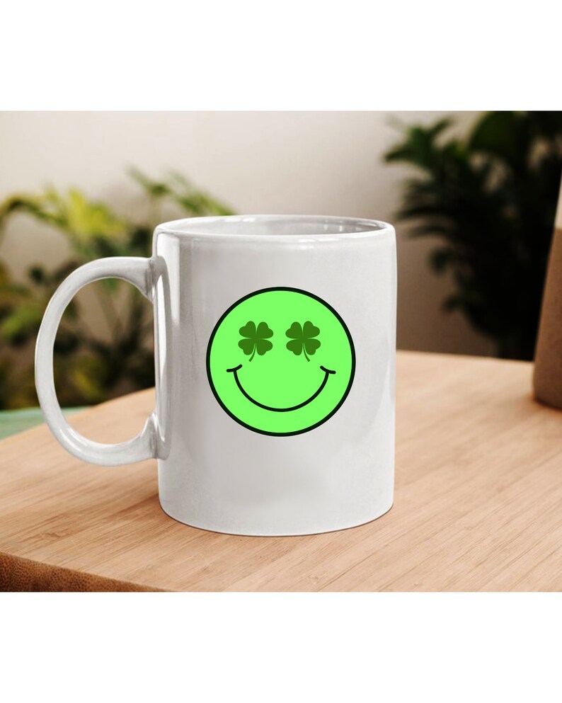 Green Smiley Face Png, Four Leaf Clover Smiley Face Png, Green Happy ...