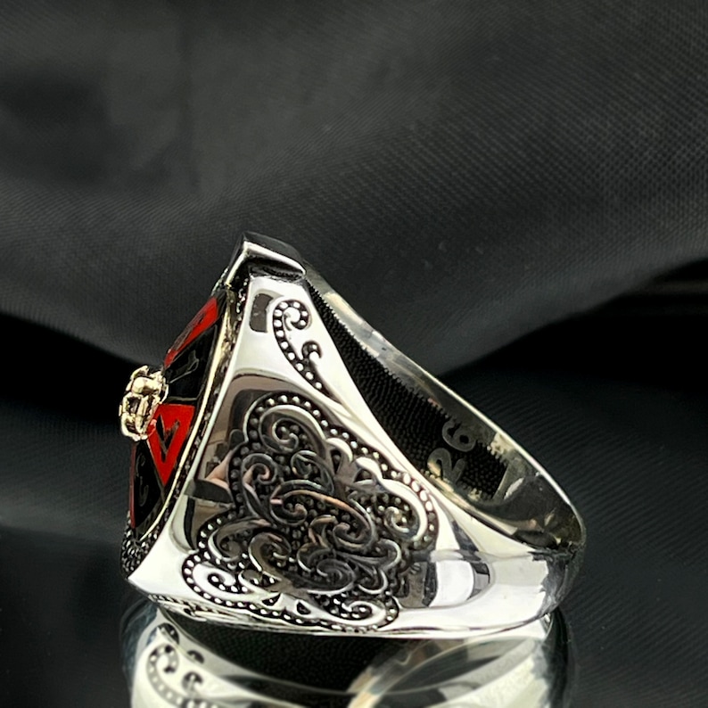 Yfnfxl Men's Vintage Poker Ring - Black Gold Plated Enamel Spades Design Fashion Ring