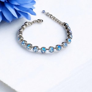 Zierliche Bibbidi Bobbidi Blau, hellblaue Kristall Tennis Armband ~ verstellbar, etwas Blau, Geschenk für sie,