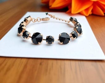 Pulsera de cristal austriaco negro azabache: ajustable, chapada en latón