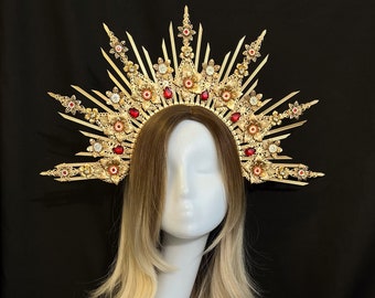 Sun goddess crown, celestial crown, sun halo headpiece, gold halo headpiece, goddess headpiece, sunburst halo crown