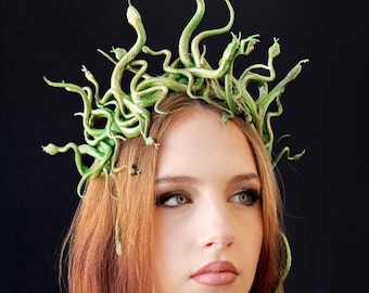 Gorgon Snake Crown Handmade — Medusa Cosplay Headpiece, Green Gold Tiara