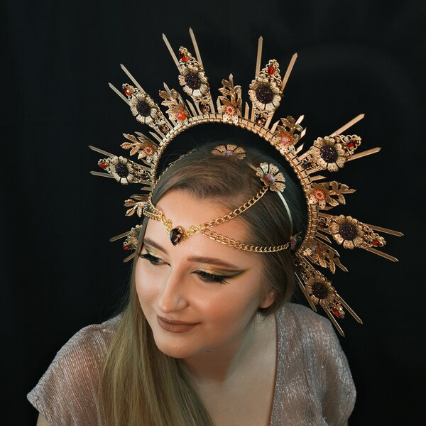 headpiece goddess