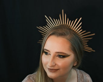 Sun goddess crown halo, sun halo crown, gold halo crown, sun crown headpiece, angel halo headpiece, goddess headpiece, gold halo headband