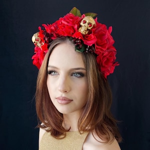 Red Flower Sugar Skull Crown, Day of the dead headpiece, La Catrina headband, Mexican flower crown, Dia de los Muertos headband