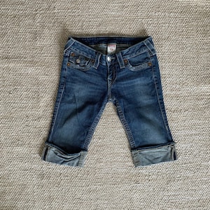 Vintage True Religion Knee Length Denim Shorts size 26