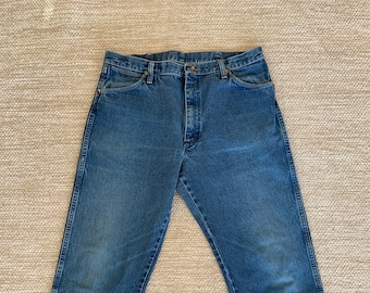 Vintage 70's Deadstock Wrangler 13MWZ Denim Jeans Waist 27” Sun