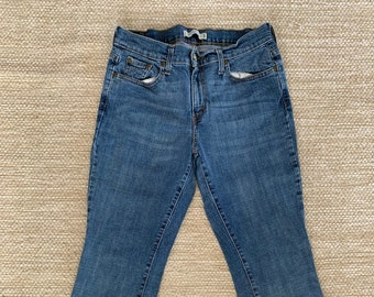 Levi’s 515 Boot Cut 6M