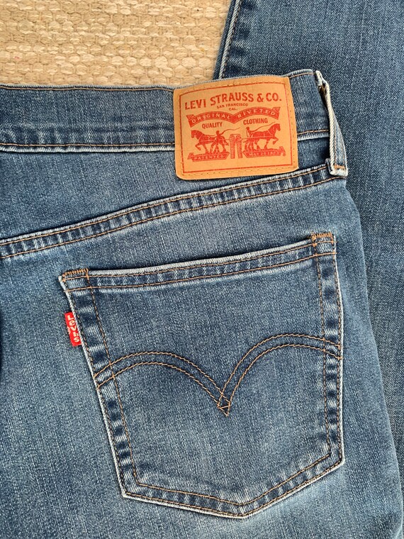 Levi’s Boyfriend Jeans size 28 - image 5