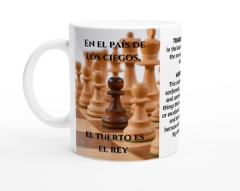 En el país de / In the land of / coffee / tazas de café bilingües, frases en español e inglés en la misma taza