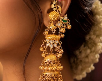 Kaanphool Jhumka-oorbellen met EarCuff | unieke handgemaakte sieraden verguld/ 3 lagen met ghungoo/handgemaakt