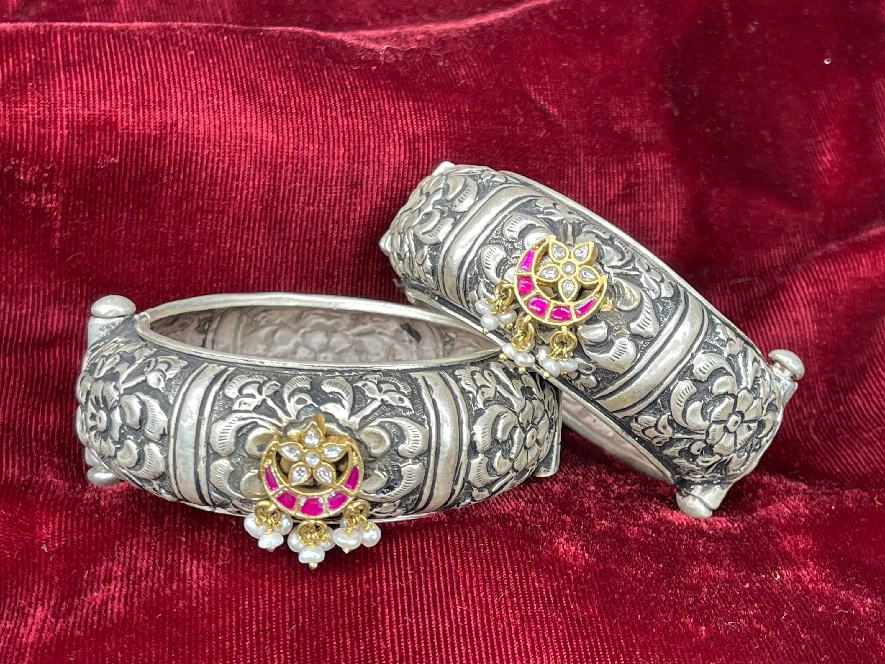 92.5 Silver Kada/bangle/ Bangle/ Rajwadi Bracelet/openable Antique