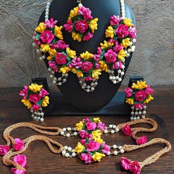Haldi Mayun Sangeet Mehndi ceremony delicate Flower Designer Jewelry Set/ bridal/Indian wedding ceremony/ handmade jewelry for bridal party