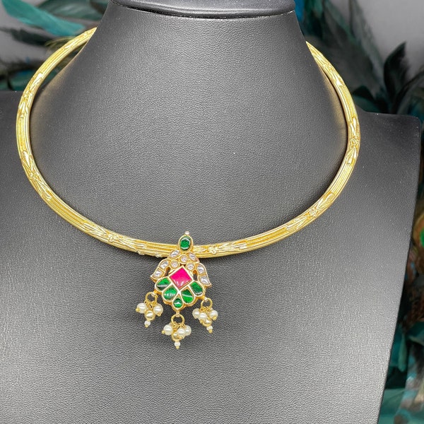 Jadau Kundan hasli Necklace/choker necklace/ One of a kind/green ruby pink  Jadau necklace/Indian Pre-bridal Necklace/ Sabyasachi inspired