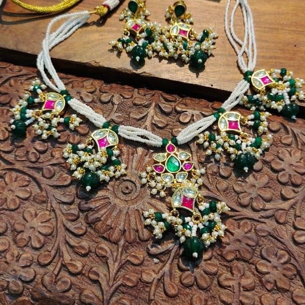 Pure pacchi kundan necklace set/ indian jewellery/ pakistani jewelry/ traditional/ beads/ ruby and emerald colors with pearls