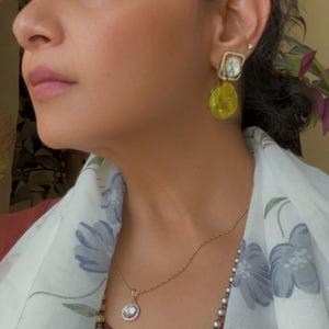 Tyaani inspirierte Silberfolie kundan Statement Ohrstecker Tops / Doublette Stein / Citrin gelb / Hochzeit / ausgezeichnete Qualität