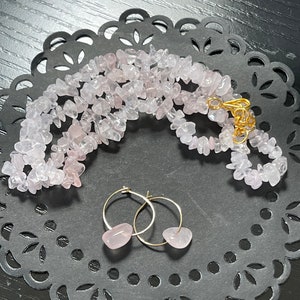 Semi Precious Stone Chips Beaded Necklace 18 inch Long Single Strand Multi Stone Rose Quartz Gemstone with earrings, Handmade Jewelry