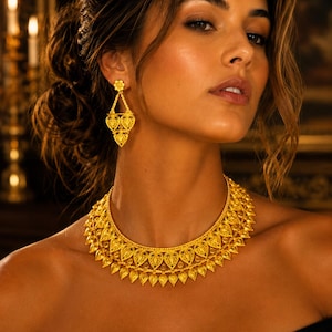 Dainty chatai choker set with earrings/necklace set/gold plated/bridal/wedding/Party/traditional design