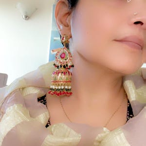 Veelkleurige Navratan Jadau-oorbellen | Hyderabadi verguld | Traditionele Indiase feestelijke sieraden | Handgemaakte etnische oorbellen 4 inch clip op de achterkant