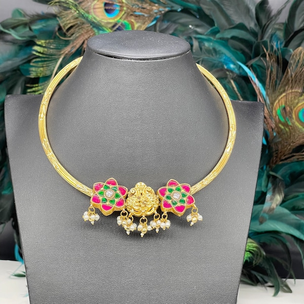 Jadau Kundan hasli Necklace/choker necklace/ One of a kind/green ruby pink  Jadau necklace/Indian Pre-bridal Necklace, Gift for Her
