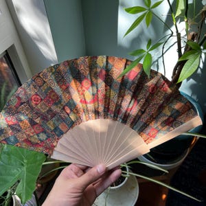 Mandala Design Fan (10inches), Party Fan, Wedding Fan, Bridal Shower Fan, Fodable Fan, Hand Fan, EDM Fan, Bride, Bachelorette Fan
