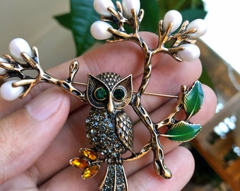 Broche Hibou, Belle Broche Design, Hibou de Nuit aux Yeux Verts (3"X3")