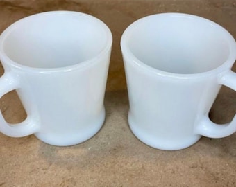 Vintage Set of 2 1960’s Anchor Hocking | Fire King Ware | Milk Glass | D Handle | Coffee Mug | Coffee Cup - Set of 2