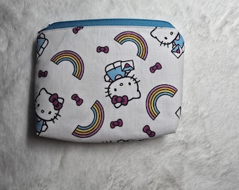 Pochette piccola con cerniera in tela di cotone Hello Kitty, realizzata a mano: trousse per il trucco.