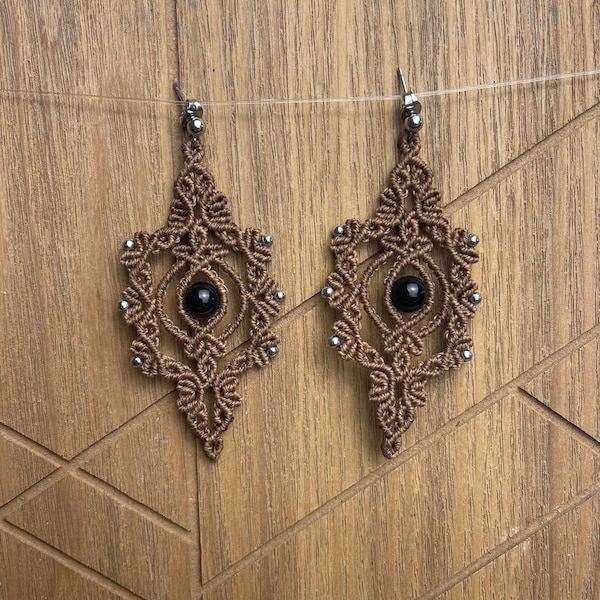 Kit bijou DIY - Graine Créative - Boucles d'oreilles en macramé x1 - Perles & Co Kit bijou DIY - Graine Créative - Boucles d'oreilles en macramé x1 - Perles & Co