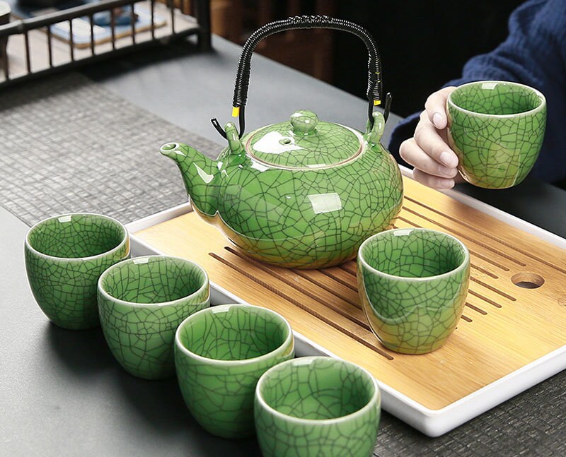 Portable Travel Tea Set for Kungfu GongfuTea 4 Tea Cups,1 Tea Tray，1 Tea Mat Including 1 Teapot 1 Tea Clip,and 1 Portable Teaset Bag Blue 