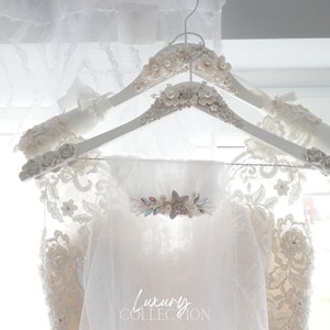 Luxury Veil Hanger and Bride Hanger Set, Pearlescent White Bridal Gown Hanger Set, Satin Bags and Personalised Tag Included, Gift for Bride.