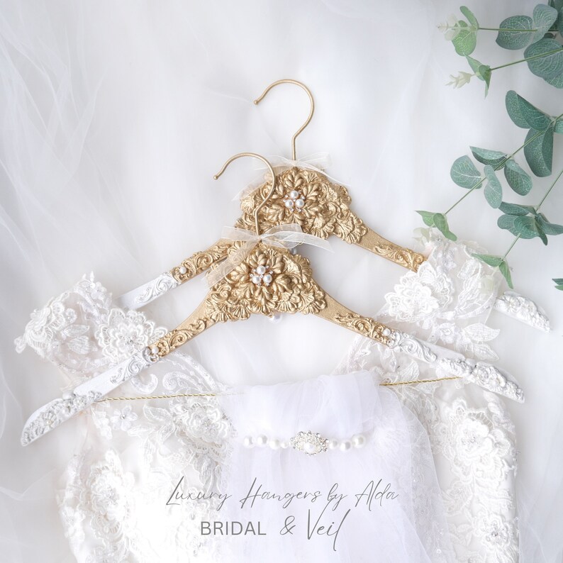 Veil Hanger and Bridal Hanger Wedding Dress Hanger Wedding Etsy
