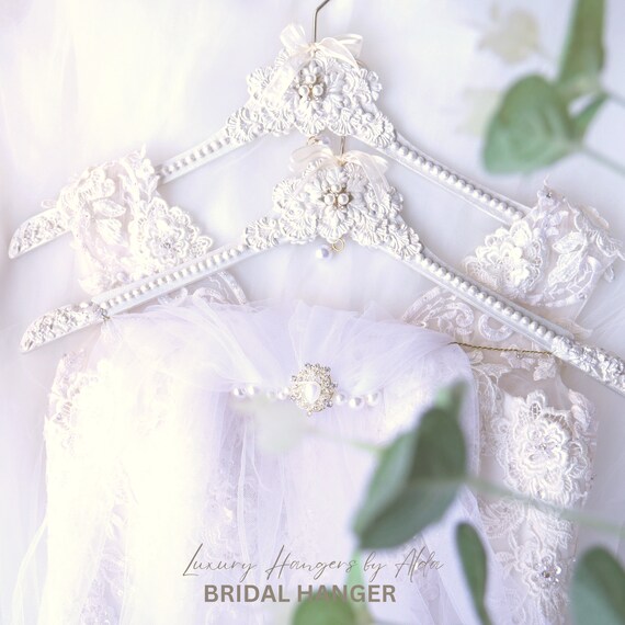 Bridal dress hanger with name cheap