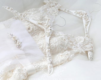 Luxury Veil Hanger and Bride Hanger Set, Pearlescent White Bridal Gown Hanger Set, Satin Bags and Personalised Tag Included, Keepsake Gift.
