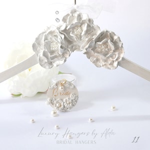 Wedding Dress Hanger, White Peonies Flower Bouquet and Pearls, Personalised Bridal Hanger with Custom Name Tag, Satin Bag, Gift for Bride