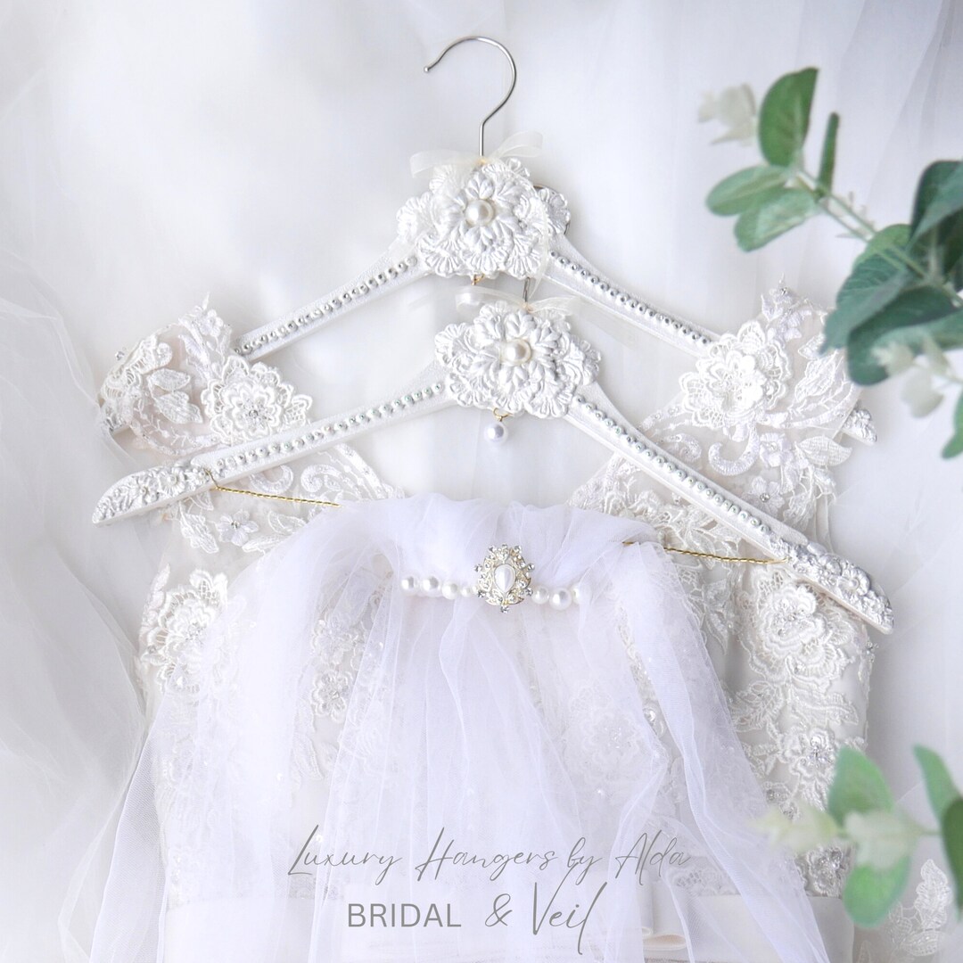 Veil Hanger and Bridal Hanger, Bling Wedding Dress Hanger, Personalised