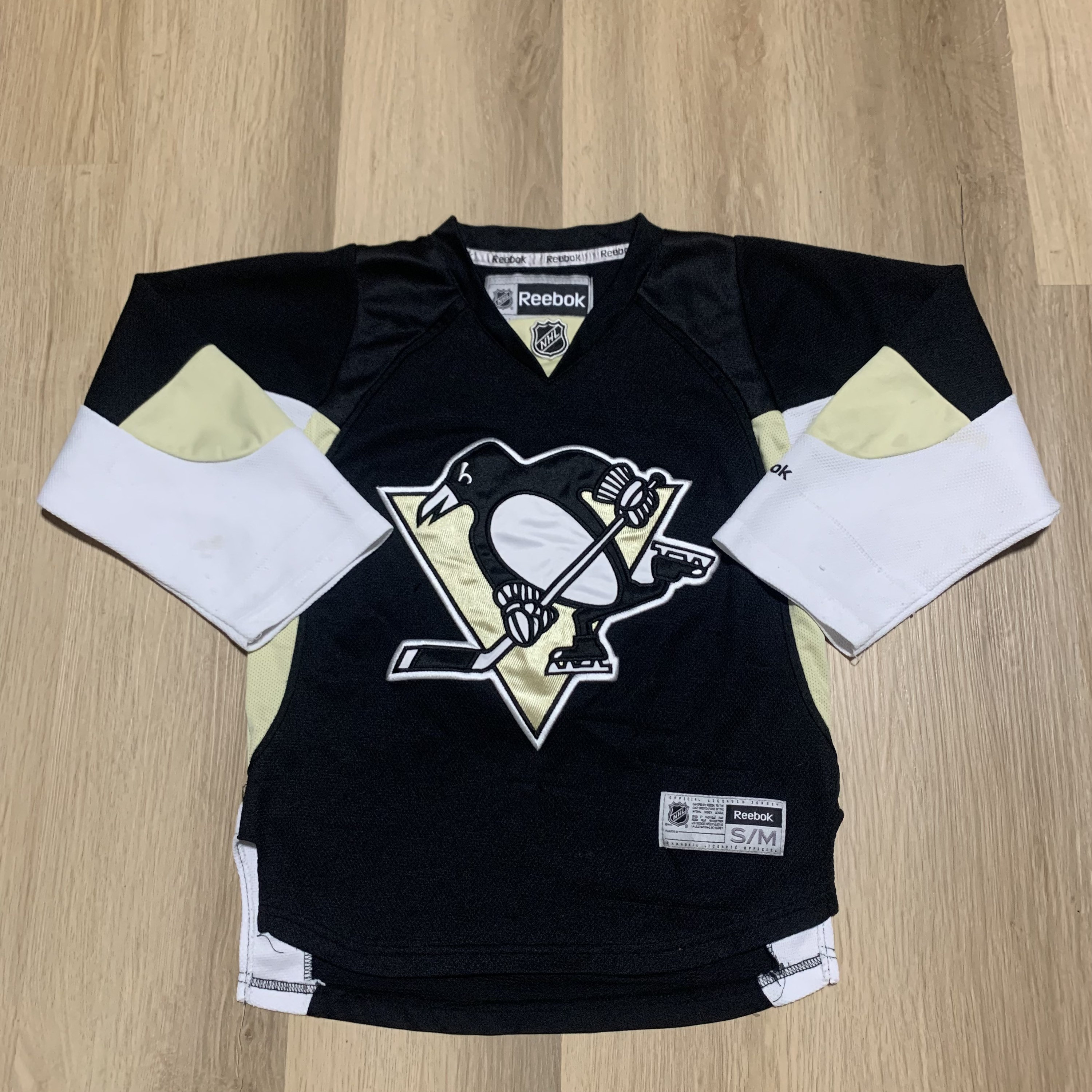 Reebok NHL Hockey Youth Pittsburgh Penguins Fleece Hoodie Sweatshirt - Grey, Size: Medium, Black