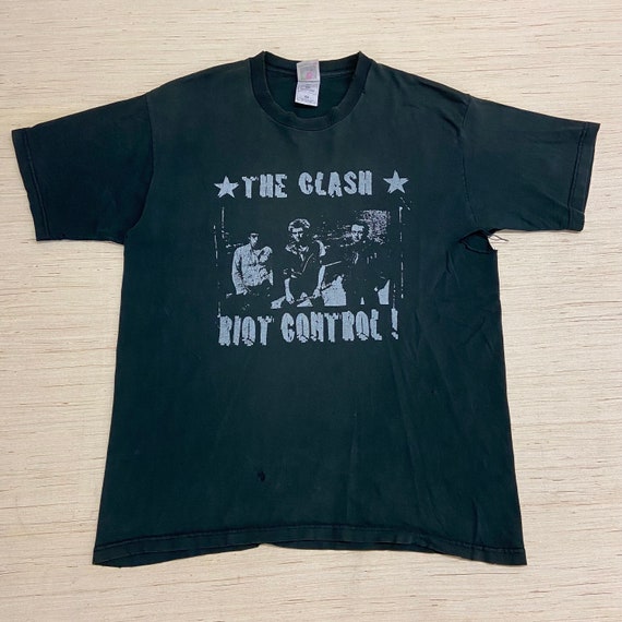 Vintage The Clash Riot Control Band T-Shirt Size … - image 1