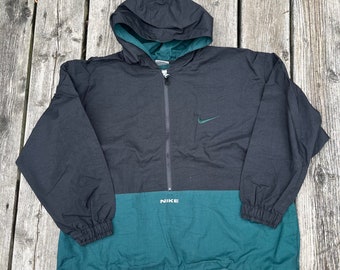 Youth Nike Vintage anorak half zip Jacket size L(14-16)