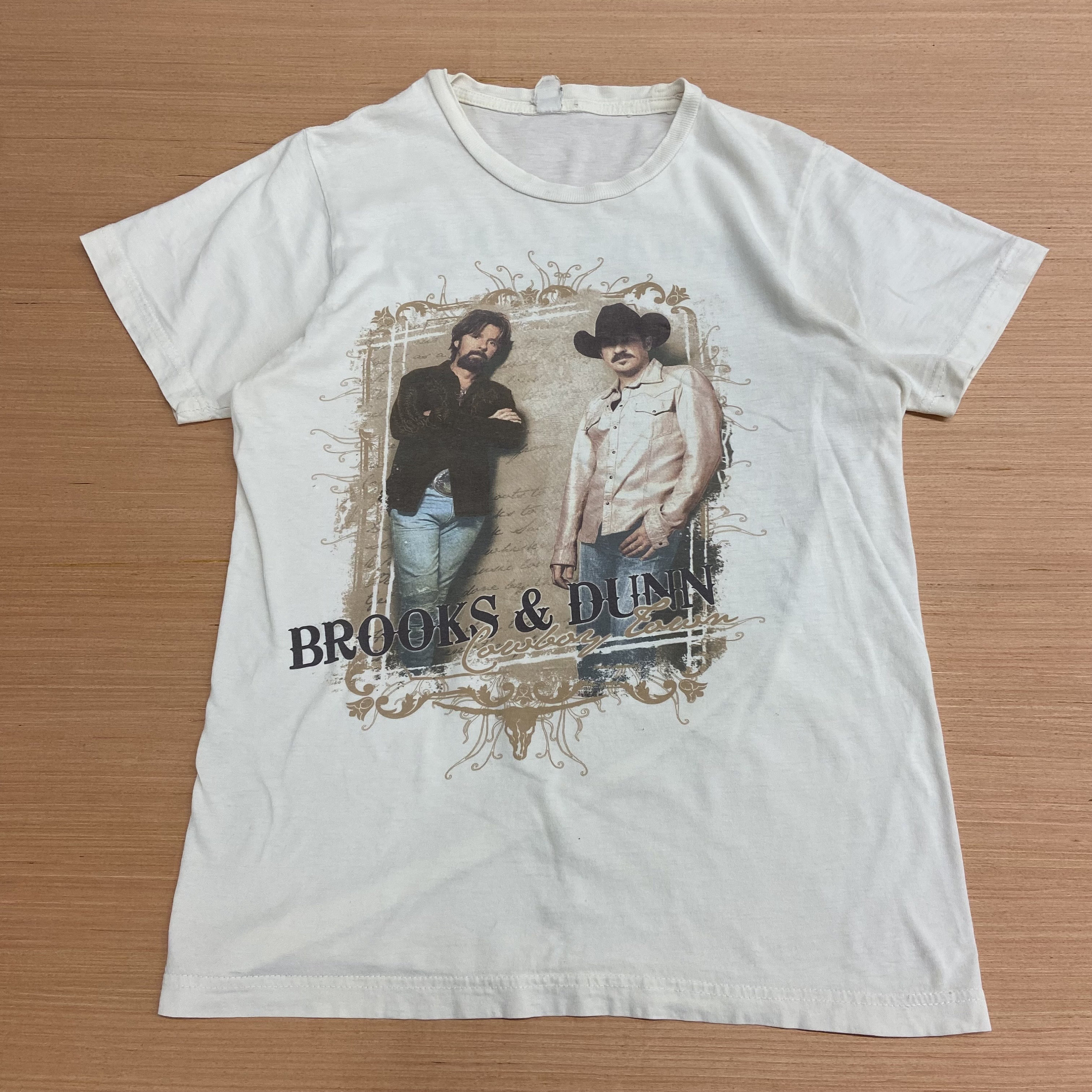 Vintage Brooks and Dunn Cowboy Tour Band T-shirt Size Small