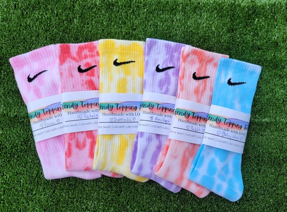 Nike Lace Up Tie Back - Joyful Doodle Multi– Team Aquatic Supplies